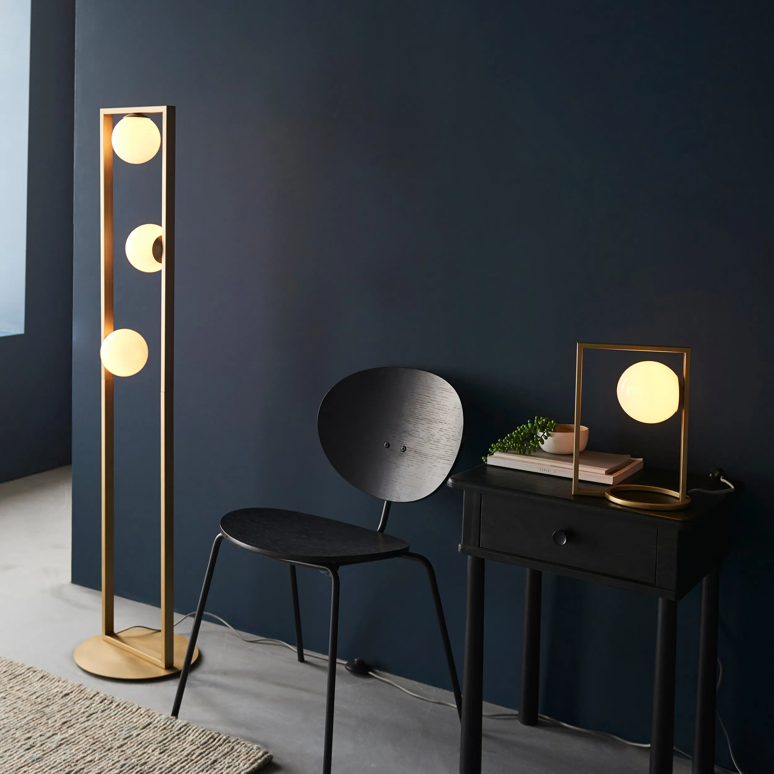 Amos Matisse Table Lamp Brushed Gold