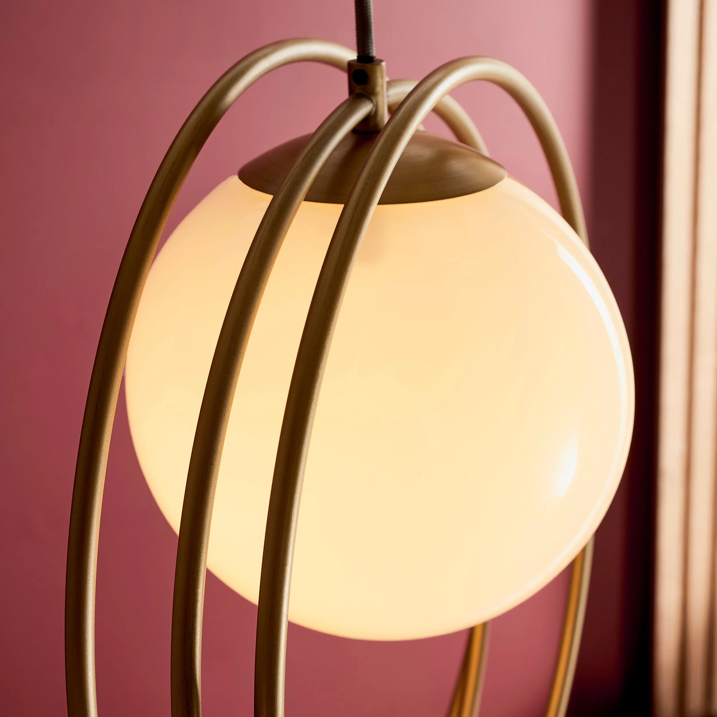 Amos Warhol Single Pendant Brushed Gold
