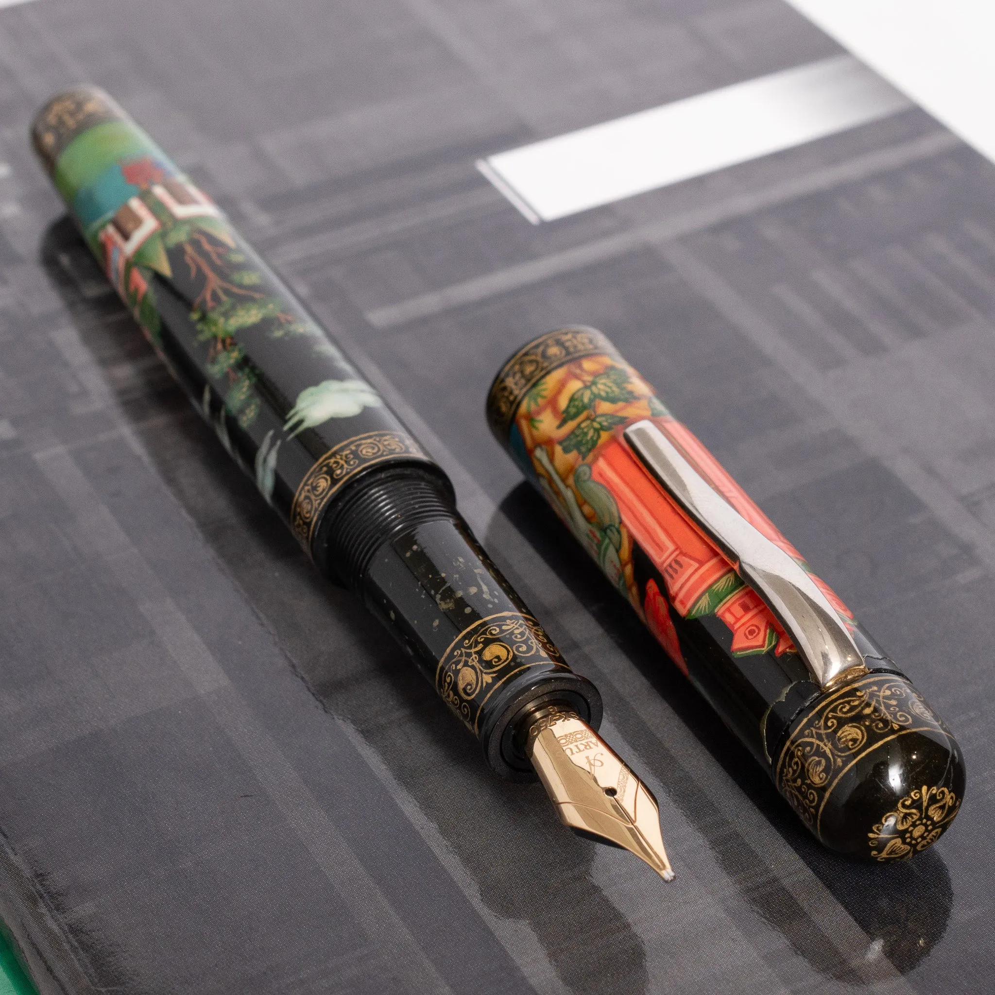 Artus Great Cities of the World Moscow St. Basil Cathedral Fountain Pen - Preowned