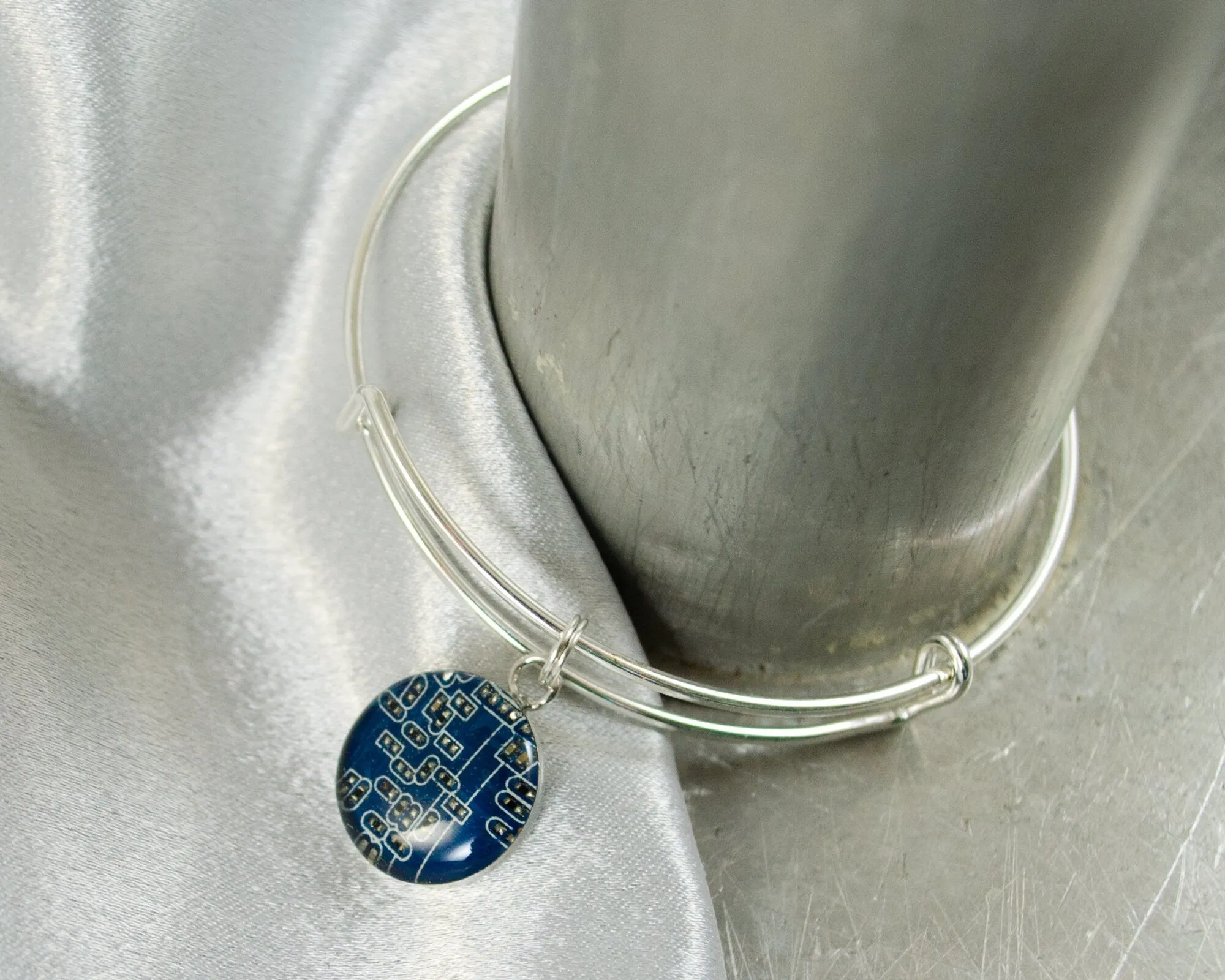 Blue Recycled Circuit Board Expandable Bracelet, Electrical Engineer Jewelry, Unique Gift for Software Engineer, Geek Chic Jewelry