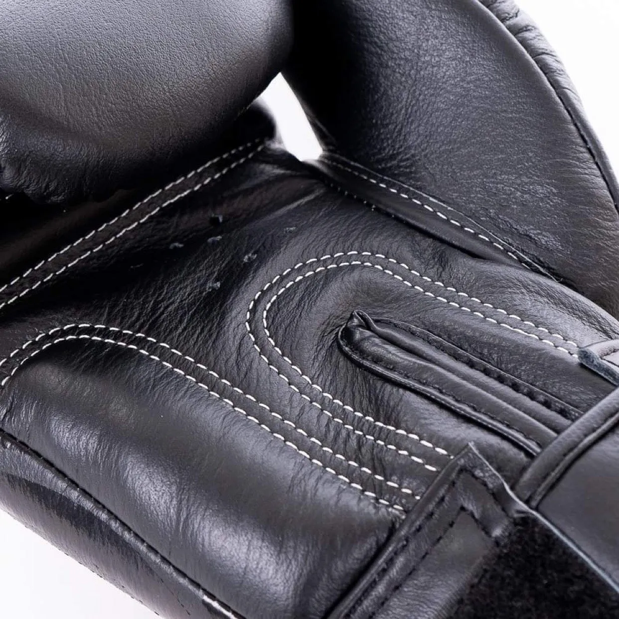 Buakaw Boxing Gloves BGL-UL1 Black