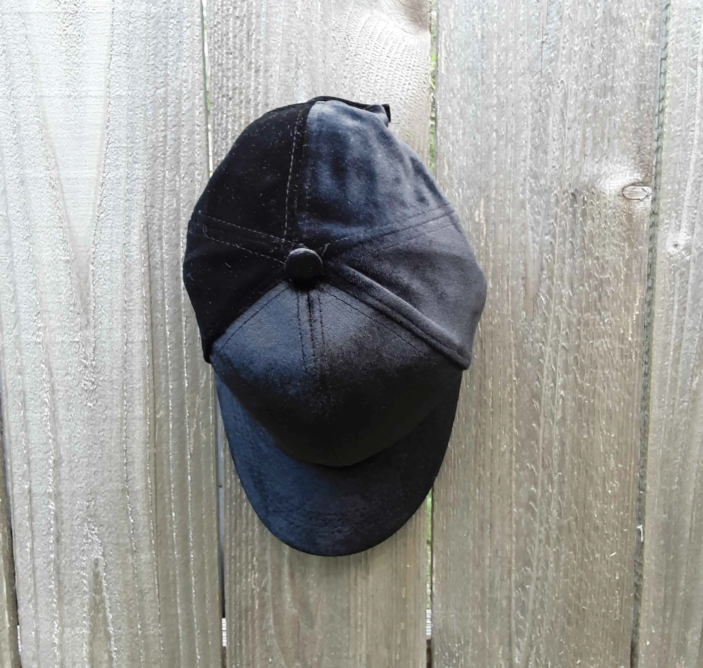 Fleur De Lis/Black n Gold Embroidery Solid Velvet Baseball Cap