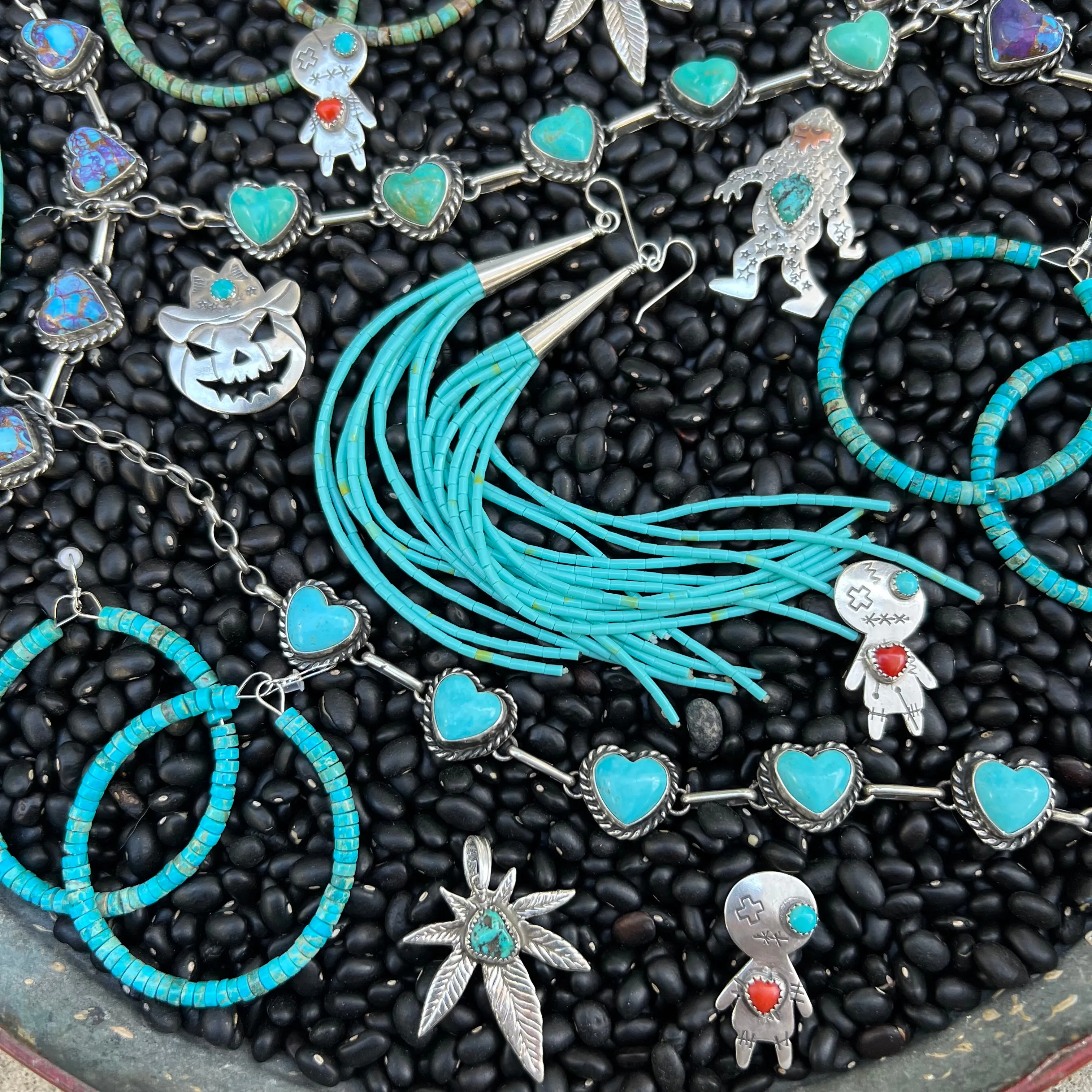 Heshi Hoops
