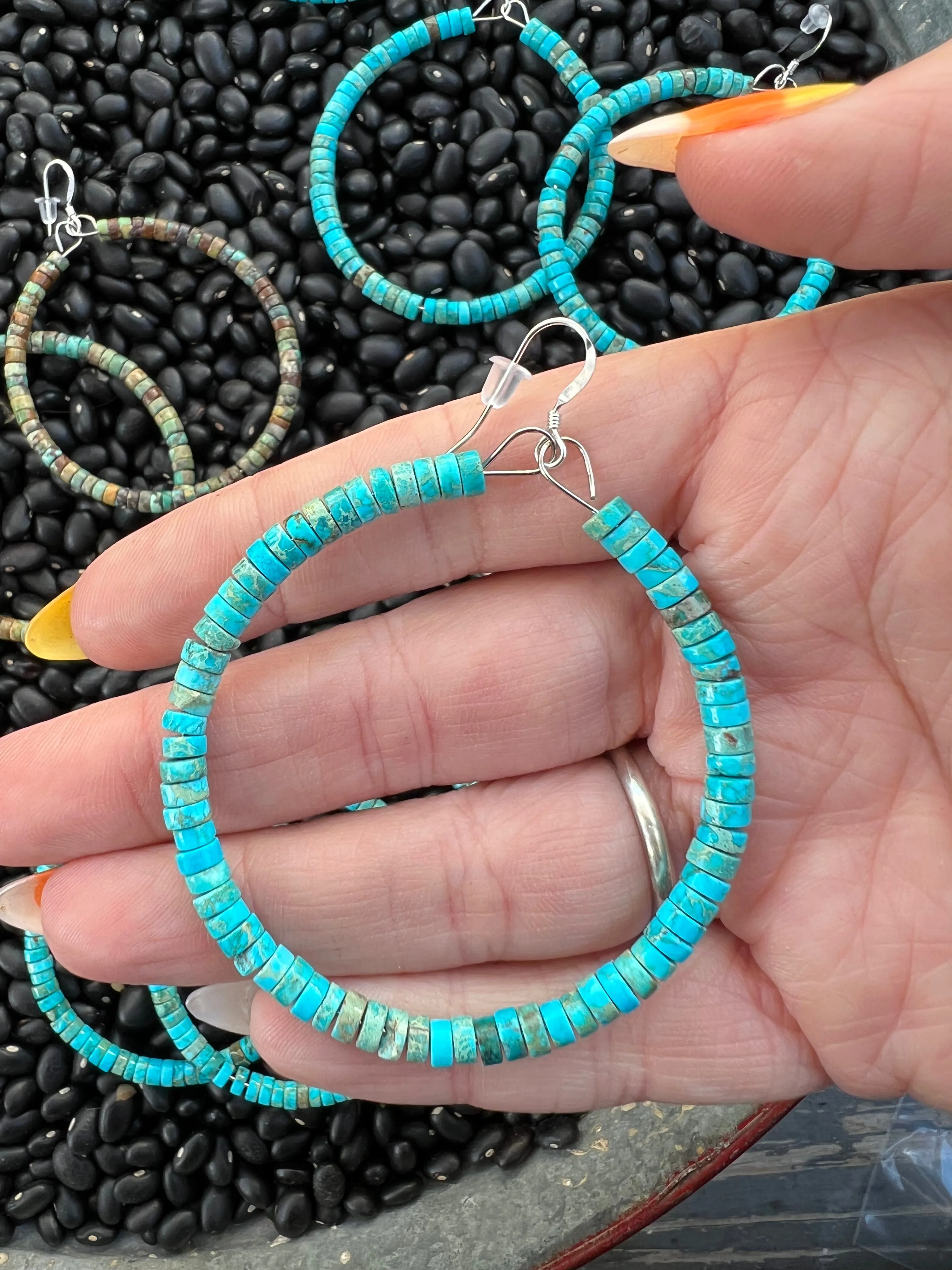 Heshi Hoops