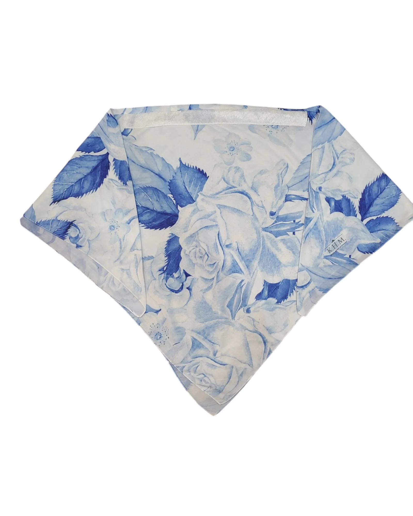 Ice Roses Triangle Scarf With Grip