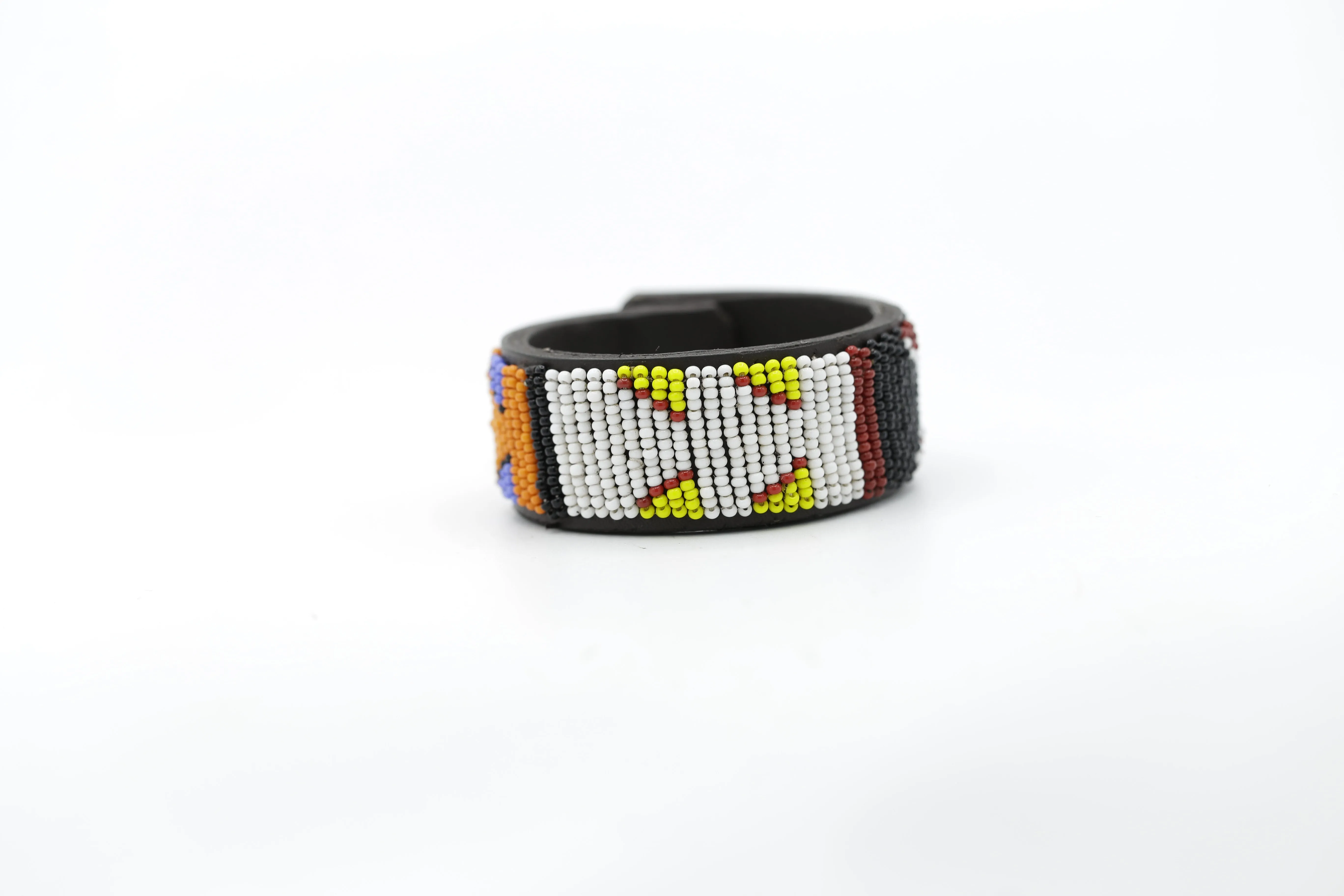 Maaai Beaded Bracelet 43 - Press Button