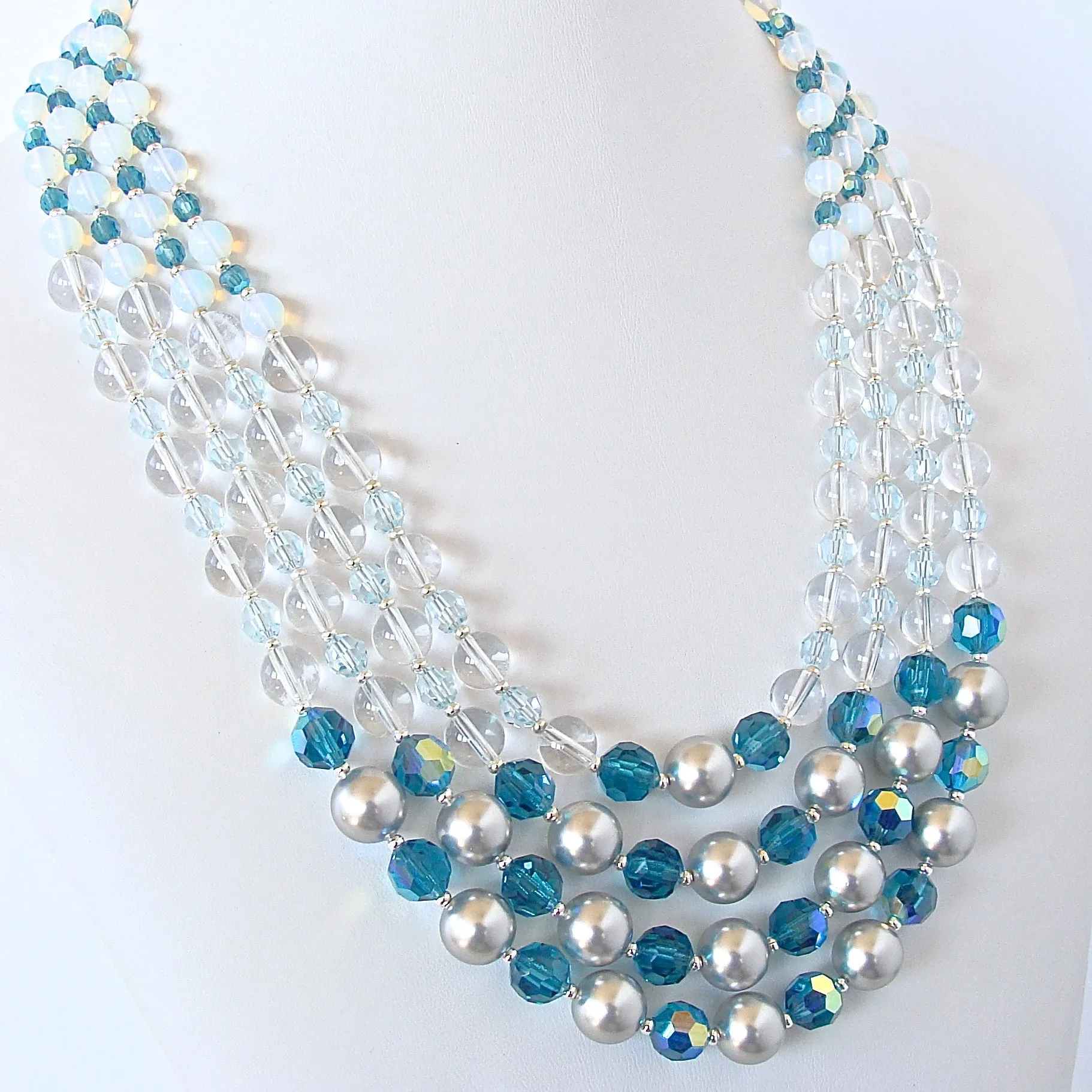 Ocean Breeze: Nautical Necklace