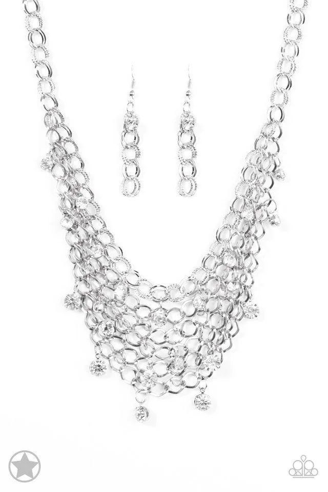 Paparazzi Necklace Blockbuster - Fishing for Compliments - Silver/White