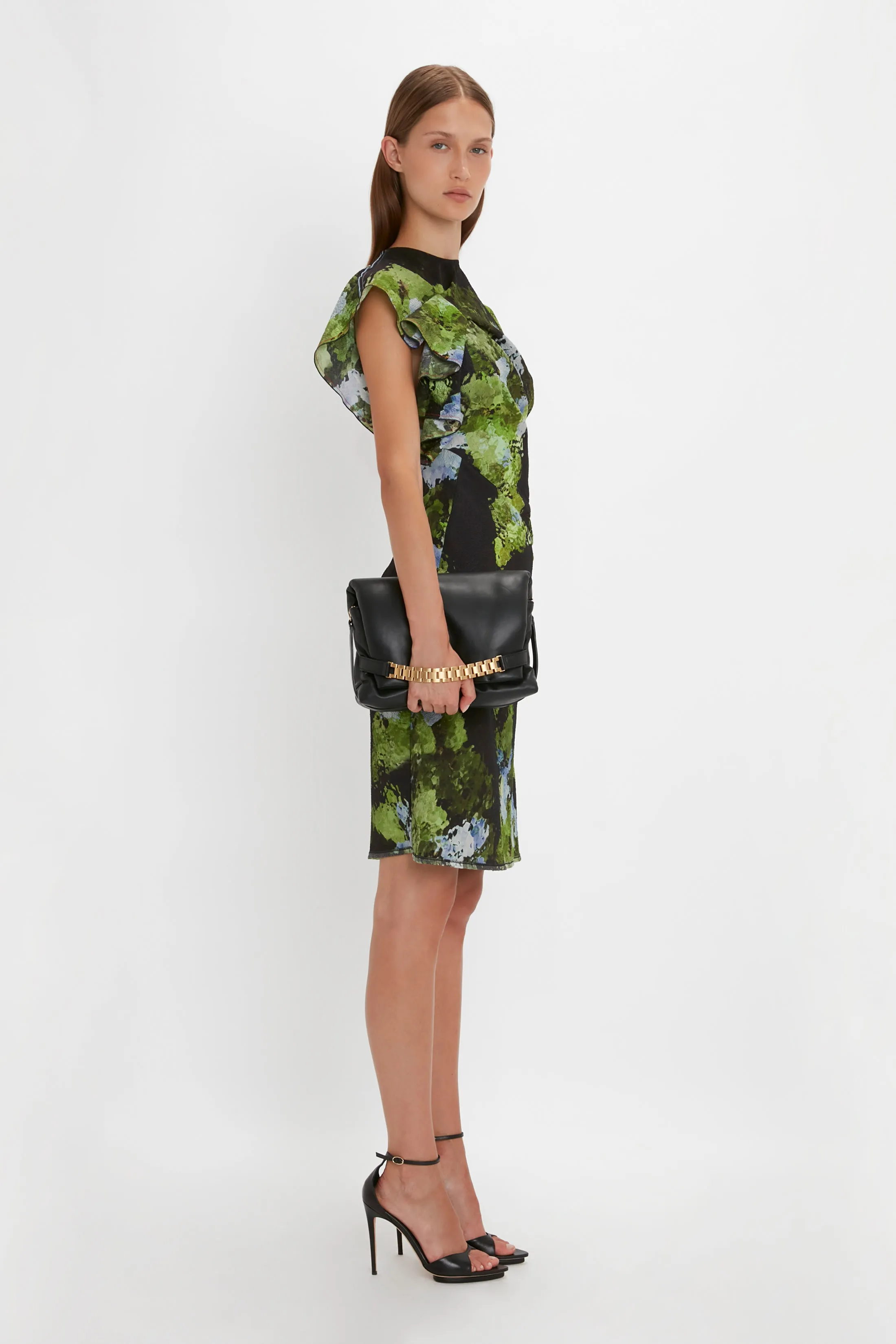 Puffy Chain Pouch Bag With Strap In Black Leather