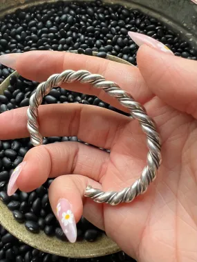 Roper Twist Cuff