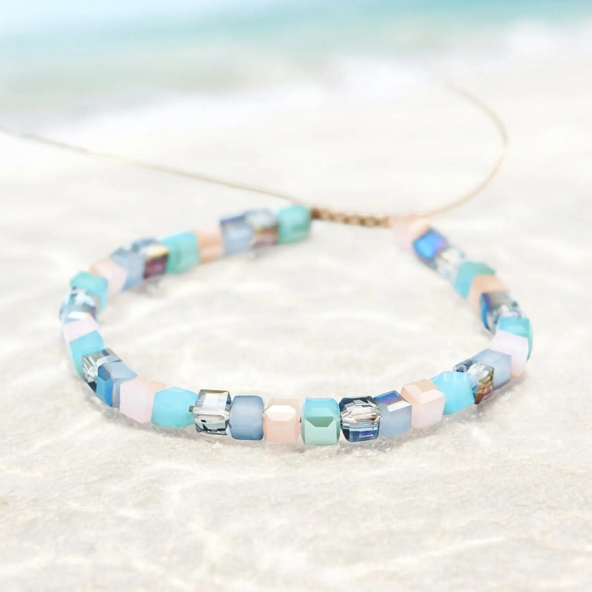 SWEET ESCAPE - Beaded Accent Bracelet