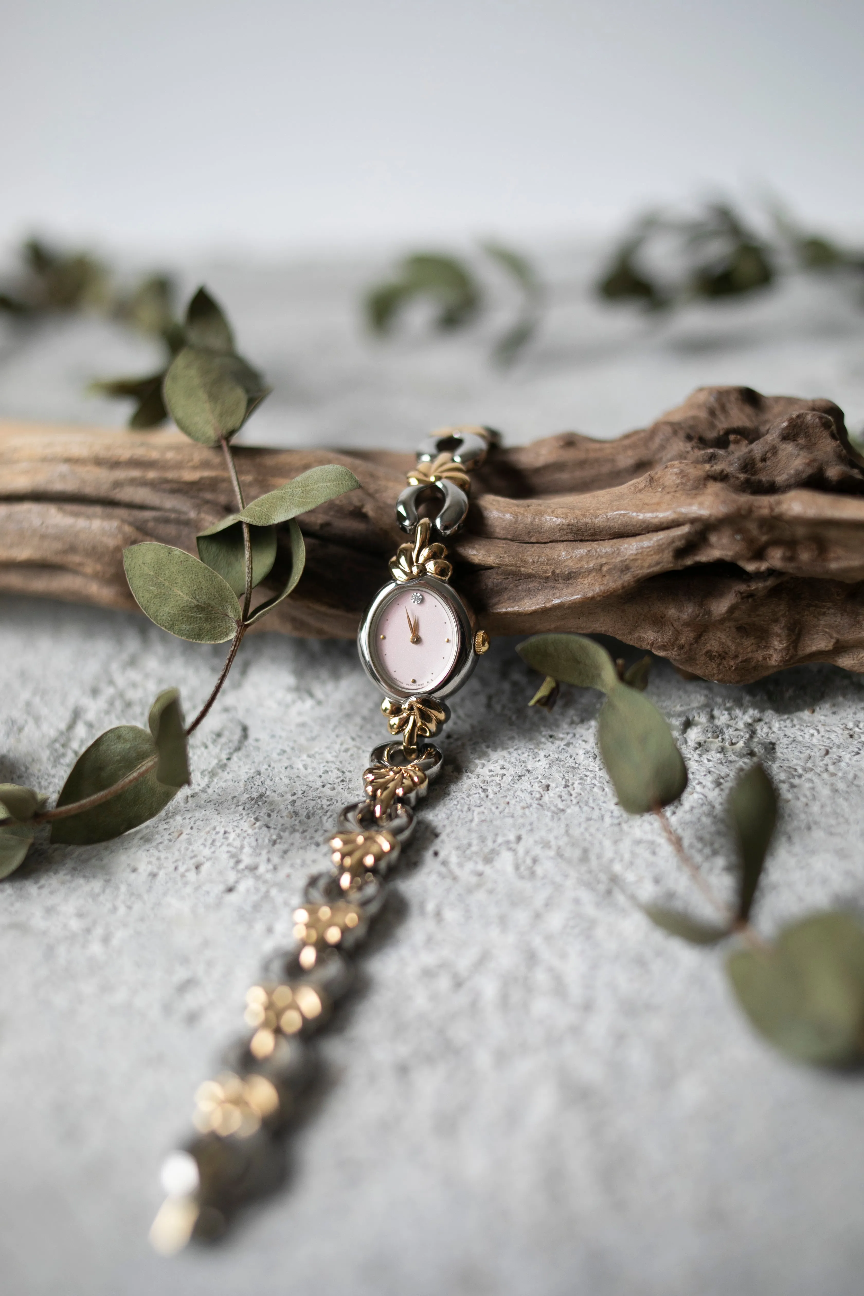True Vintage: Royal