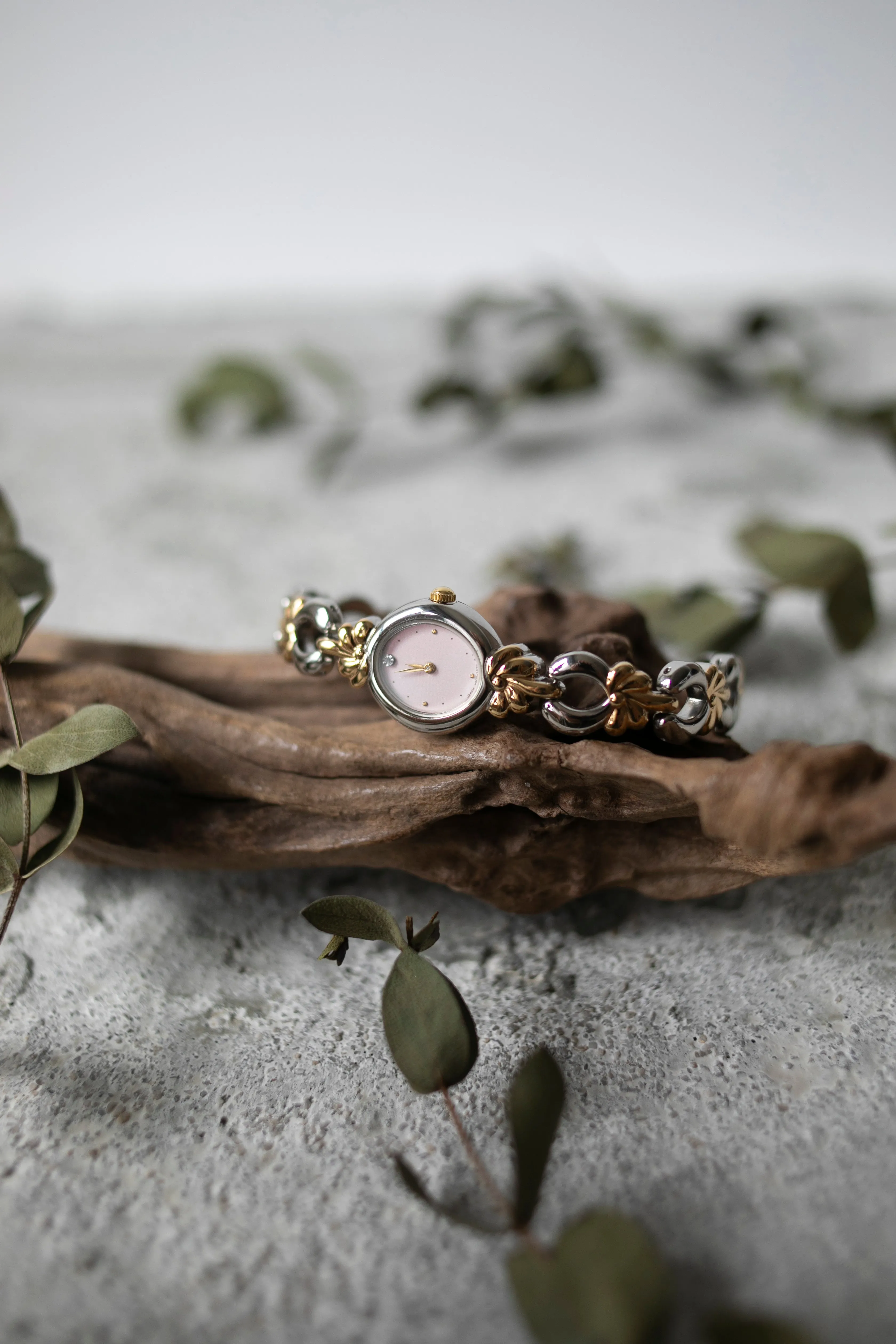 True Vintage: Royal