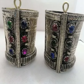 Vintage Cuff Inlaid With Multicolor Glass Stones Bracelet