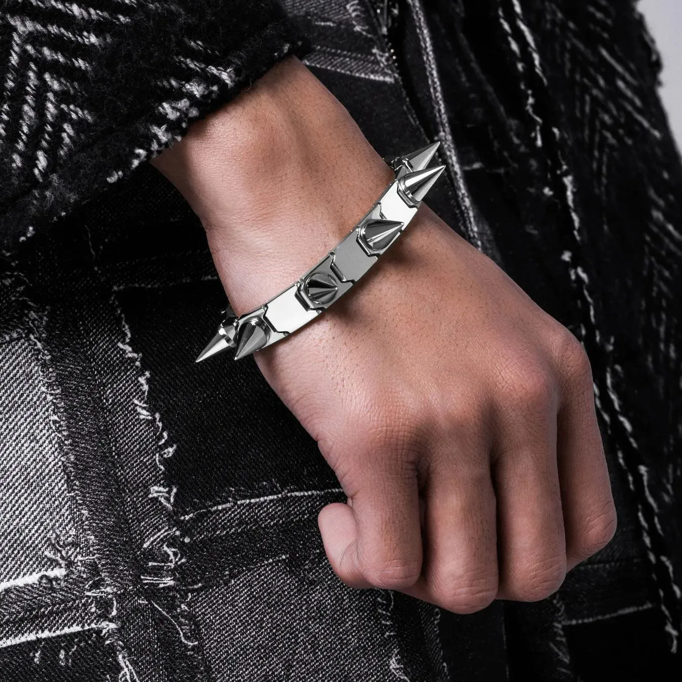 VITALY Agitator Stainless Steel Bracelet
