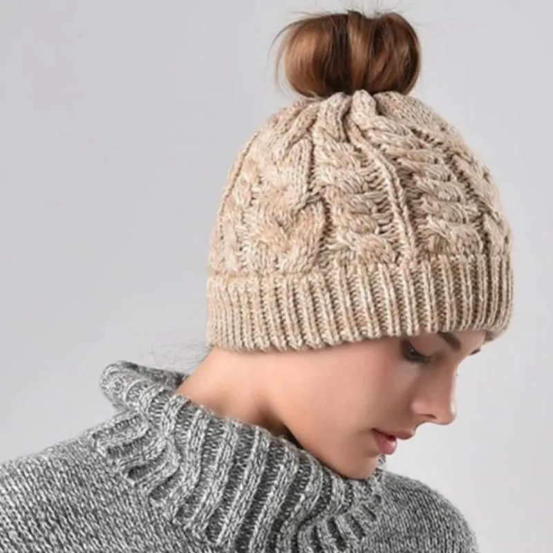Winter Ponytail Messy Bun Casual Warm Knitted Winter Beanie