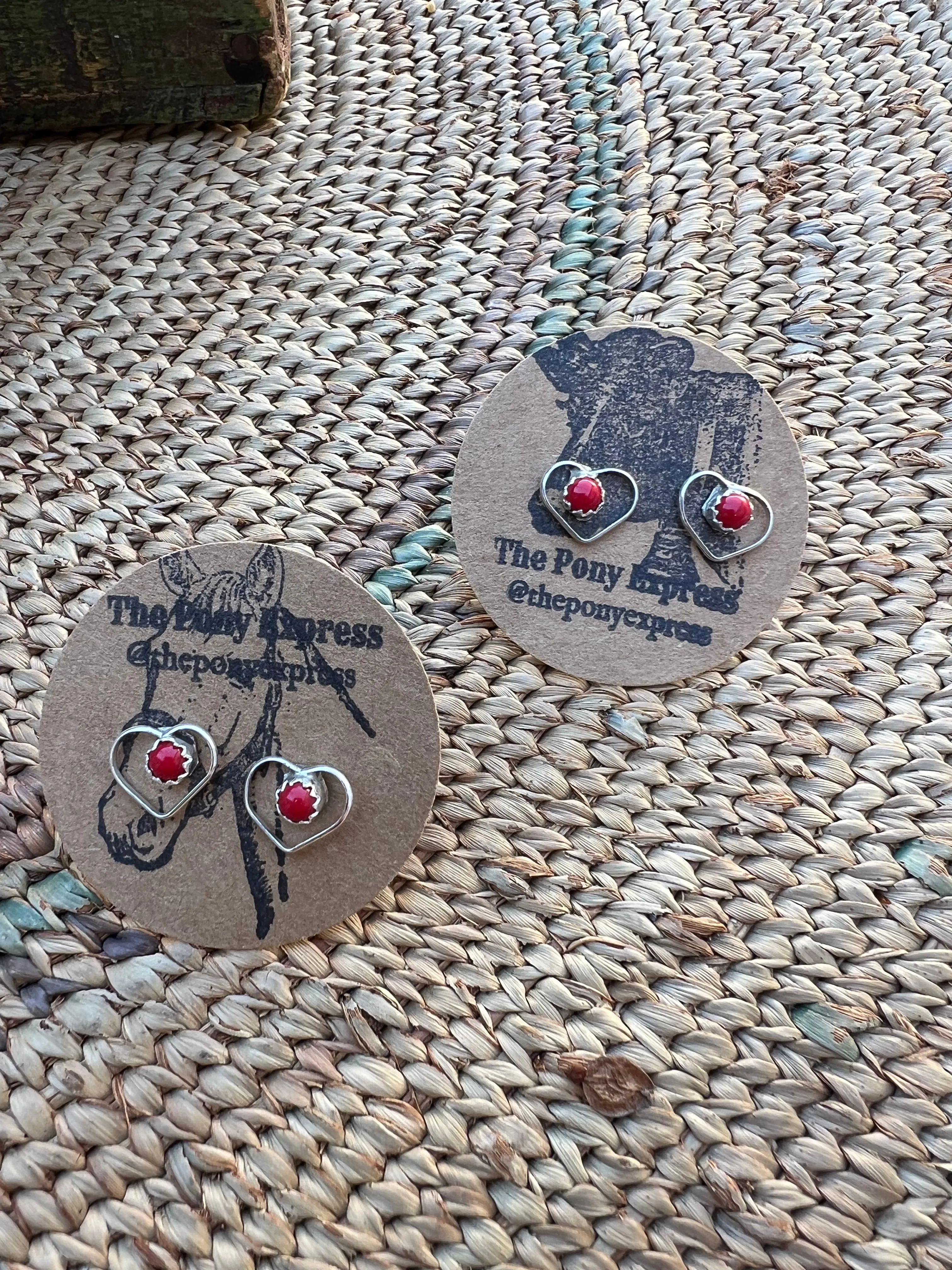 Wire Heart Studs
